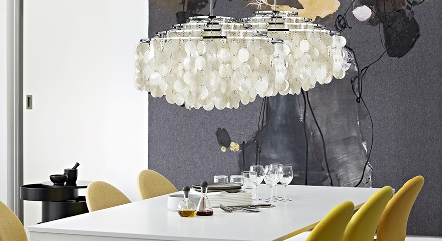 decoracion-iluminacion-interior-viviendas-lamparas-techo-suspendidas-mesa-de-pie