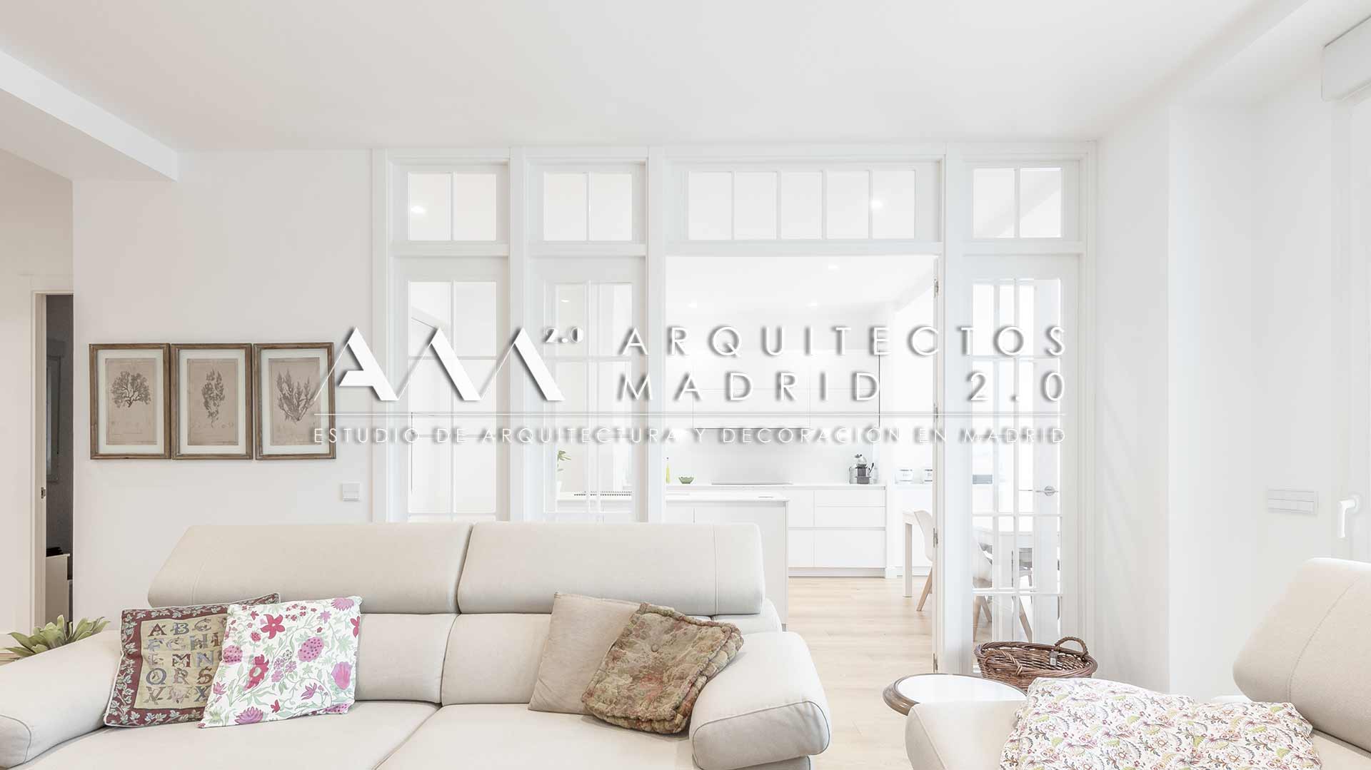 Reforma integral de vivienda en Madrid con cocina abierta, salón comedor e interiorismo contemporáneo