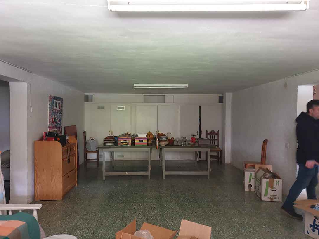Planta semisótano y zona auxiliar del chalet en Majadahonda antes de la reforma integral